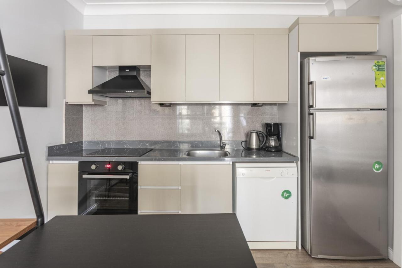 Ferienwohnung Central And Refreshing Flat In Beyoglu Istanbul Exterior foto